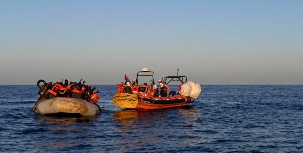 Centinaia Di Migranti Salvati Dalle Navi Delle Ong AgoraVox Italia